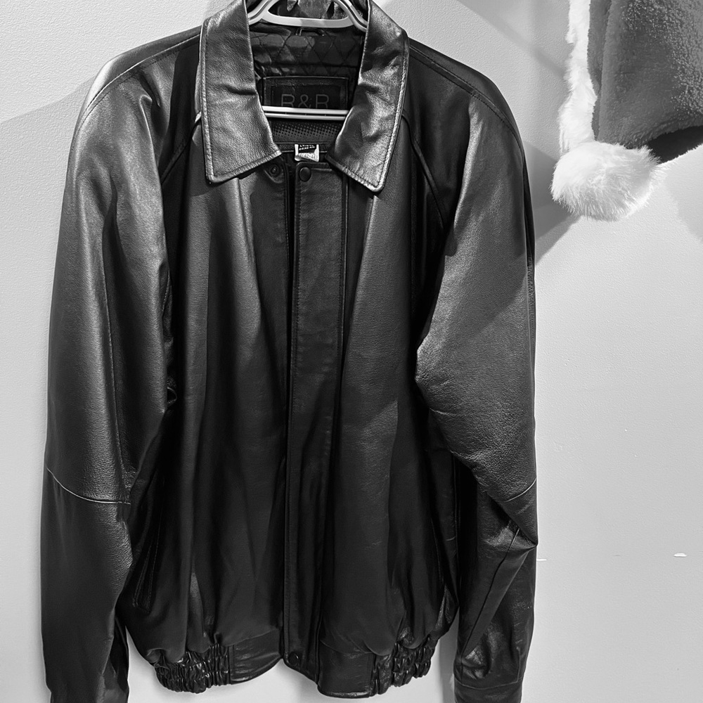 Black Leather men’s bomber Jacket, size 44